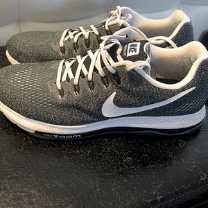 Nike Air Zoom All Out size 10.5